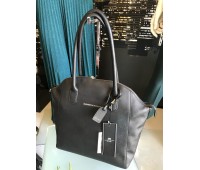 Bag   Elisabetta Franchi color   black  size  38 x 57