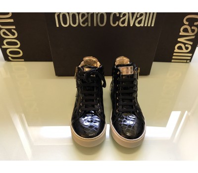 Roberto Cavalli sneakers donna in vera pelle colore nero log su tomaia foderato in pelle chiasura a zip misura 35/39