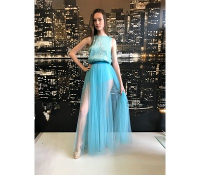 Elisabetta Franchi abito lungo samanicato ,in tulle con top in paillettes ,colore blue chiaro misura 42 Elisabetta Franchi abito lungo samanicato ,in tulle con top in paillettes ,colore blue chiaro misura 42