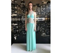 Elisabetta Franchi Long dress in very elegant green color, with long cut. body with transparent sequin inserts size 40