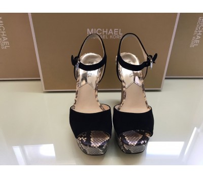 Michael Kors sandali donna a plateau . Colore nero e pitoni roccia  misura 36  /39