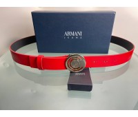 Armani cintura donna colore rosso con placca colore oro chiusura a scatto misura 42/44/46