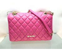 Love moschino borsa tracolla 100 cm colore rosa chiusura a zip fodera in tessuto  interna con tasca log centrale in ottone smaltato misura 27x18