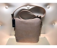 Elisabetta Franchi borsa a tracolla colore marrone chiaro catena in ottone 110 cm log centrale chiusura a zip misura 29x21