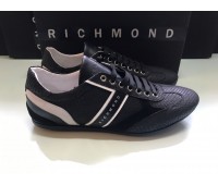 Richmond sneakers uomo in vera pelle effetto rettile , color nero ,log su tomaia  , chiusura allacciato ,suola in gomma misura /  42 